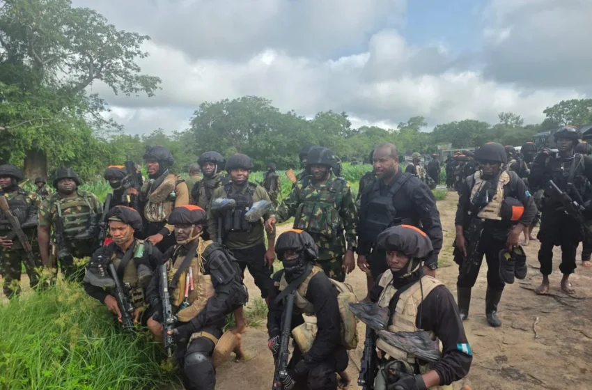  The DHQ Operation that rescued Oyo pupils, teachers